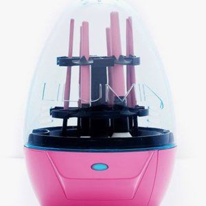 Lilumia makeup brush cleaning device